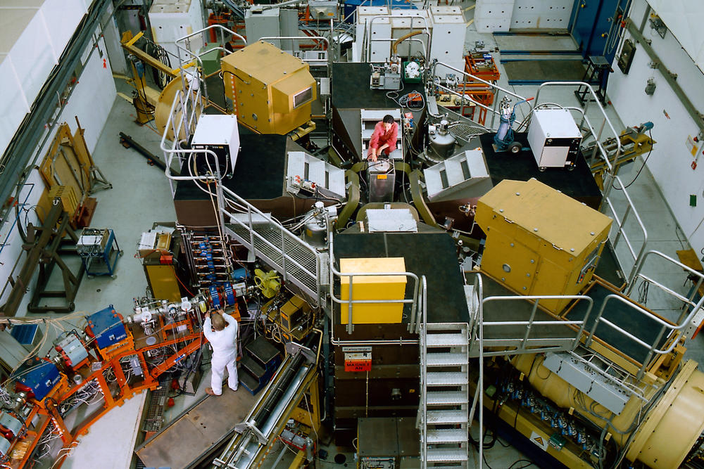 Der Zyklotron, der zentraler Kreisbeschleuniger, im Helmholtz-Zentrum Berlin, einer der vielen außeruniversitären Forschungseinrichtungen in Berlin.