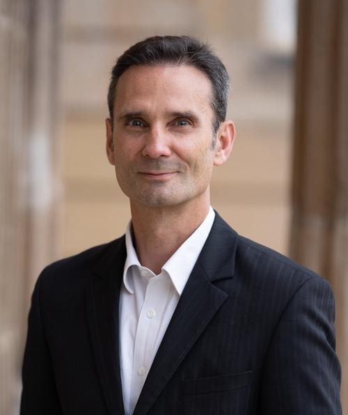 Prof. Dr. Eric Kearney