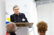 A. Heinz eröffnet das erste Panel zum Thema "Konzepte, Dimensionen und Indikatorik sozialer Kohäsion"