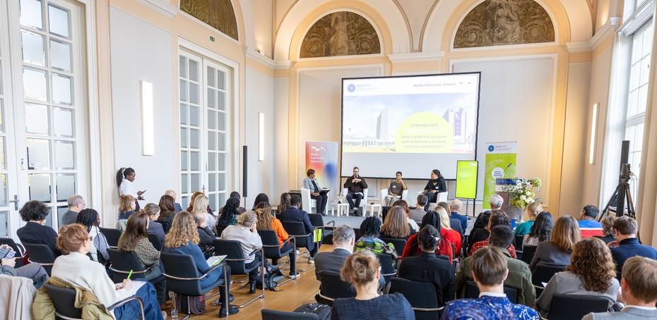 Panel im Festsaal der HU