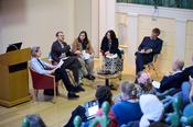 Das dritte Panel mit Petra Schleiter, Tim Wappenhans, Lauren Sukin, Katerina Tertytchnaya, Florian Jeßberger (v.l.n.r.)