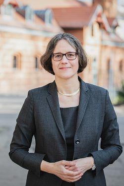 Julia-von-Blumenthal-HU