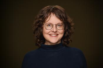 Dr. Nina Lorkowski