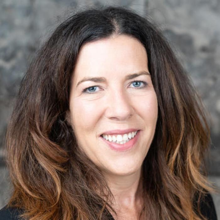 Kelly-Hannah-Moffat-Profile-pic