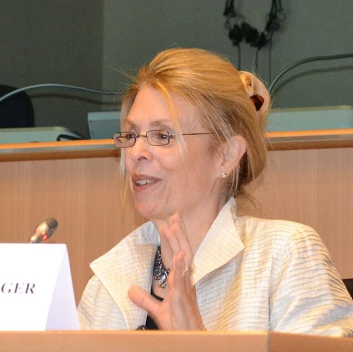 Londa_Schiebinger_at_Gendered_Innovations_Project_at_the_European_Union