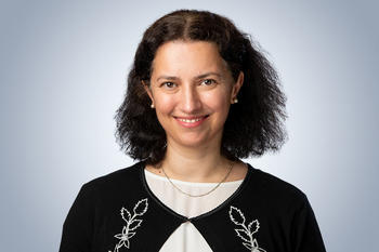 Dr. Christina Ayazi