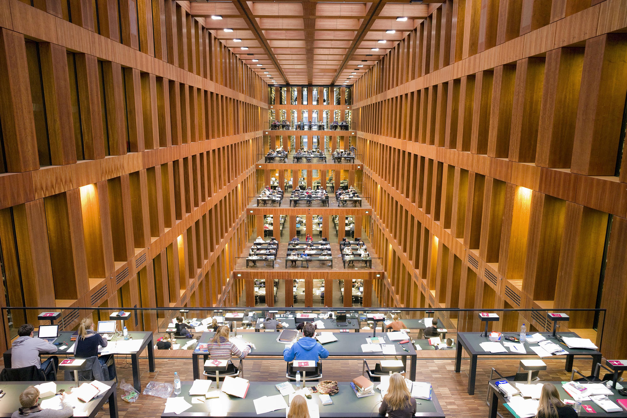 The Reading Terrace at the Grimm Center