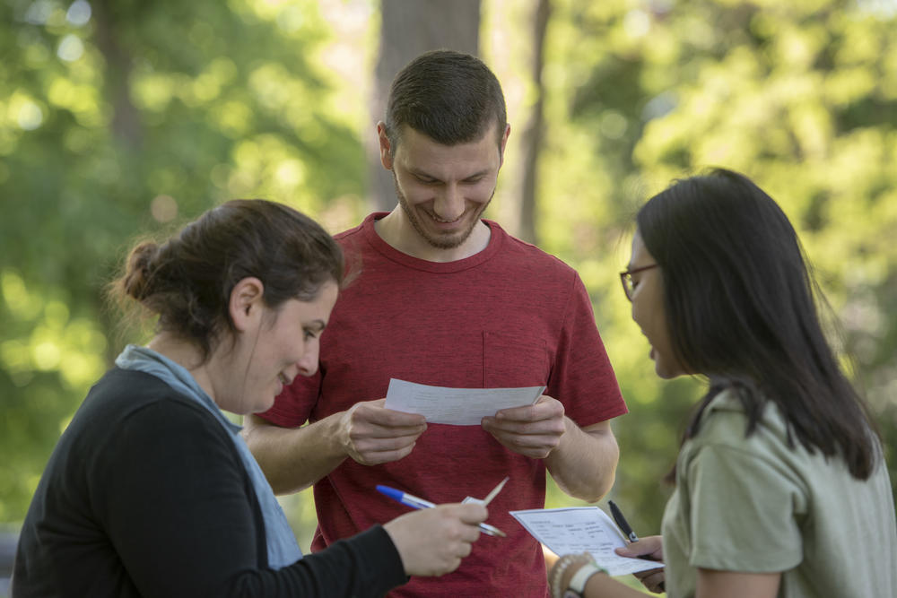 Personal contact plays an important role in integration processes. The Welcome to Freie Universität Berlin Buddy Program brings together refugees and Germans as well as immigrants who have been living in Germany for some time already.