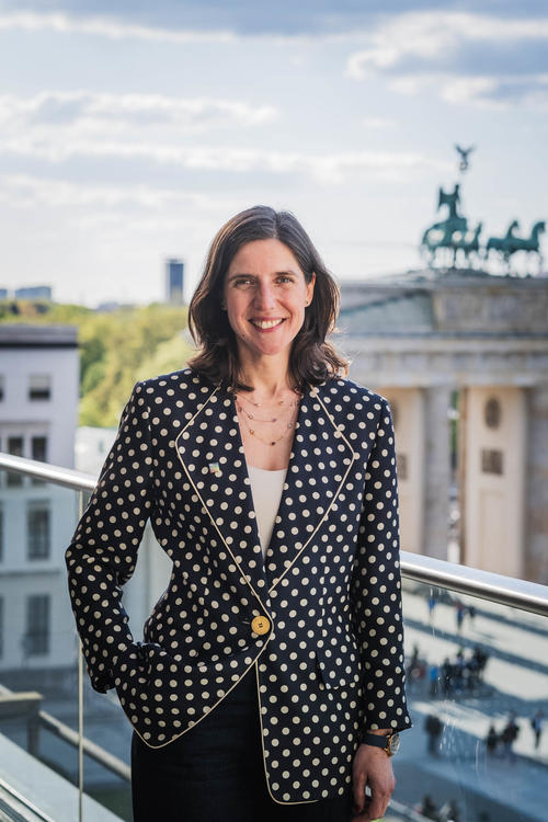 Prof. Dr. Fatma Deniz