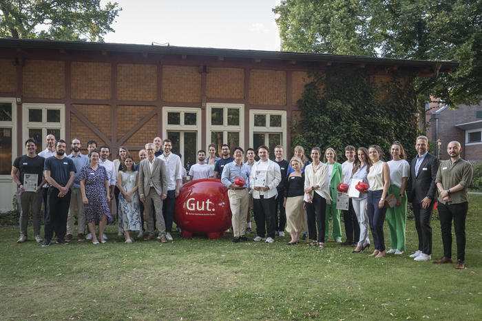 Presentation of the Startup Award from Science & Startups and Berliner Sparkasse