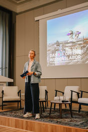 BUA Open Space, Moderator Sarah Oswald / Photo: Frank Schröder