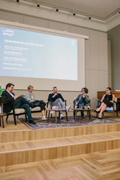 BUA Open Space, Panel discussion with Prof. Dr. Thorsten Faas, Moderator Sarah Oswald, Michael Roth, Prof. Dr. Heike Klüver, Julia Friedlander / Photo: Frank Schröder