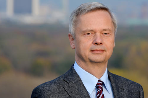 Prof. Christian Thomsen ist Präsident der Technischen Universität Berlin.