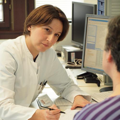 Gynecologist Dorothee Speiser conducts consultations with women with a hereditary predisposition at the Breast Center of Charité in Berlin.