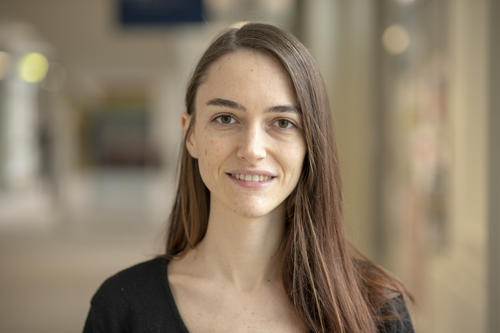 She knows Berlin well: The literary scholar Izabela Rakar from the University of Oxford first came to Berlin as a bachelor student, then as a visiting doctoral candidate, and finally as a postdoctoral researcher at the FSGS.