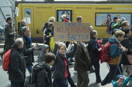 There is no alternative to facts: the Berlin University Alliance focuses on research quality in order to strengthen confidence in research.