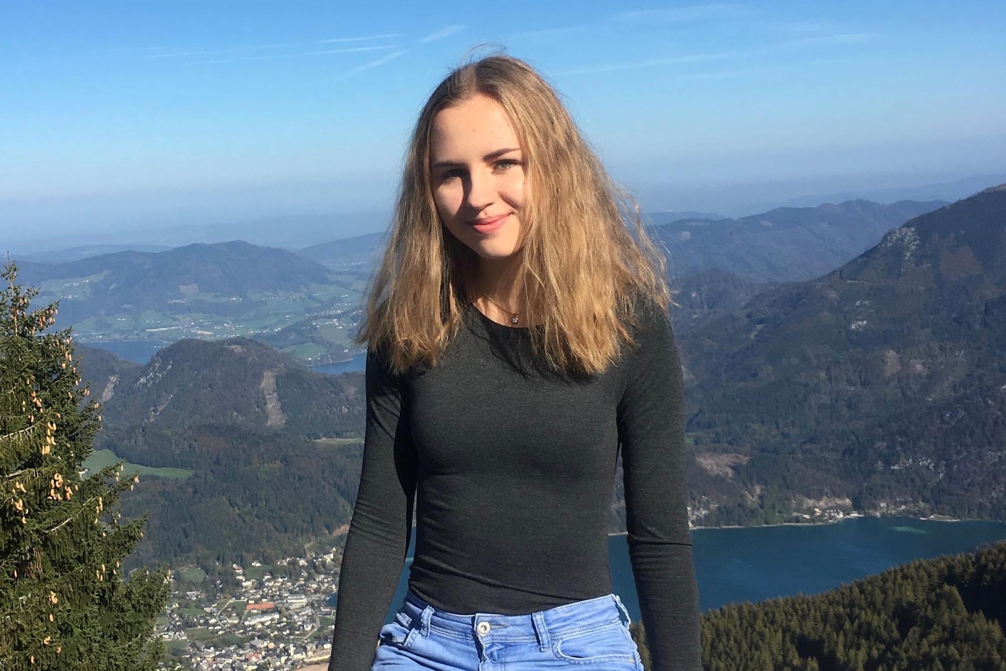 Sarah Bchir studiert Psychologie an der Freien Universität Berlin.