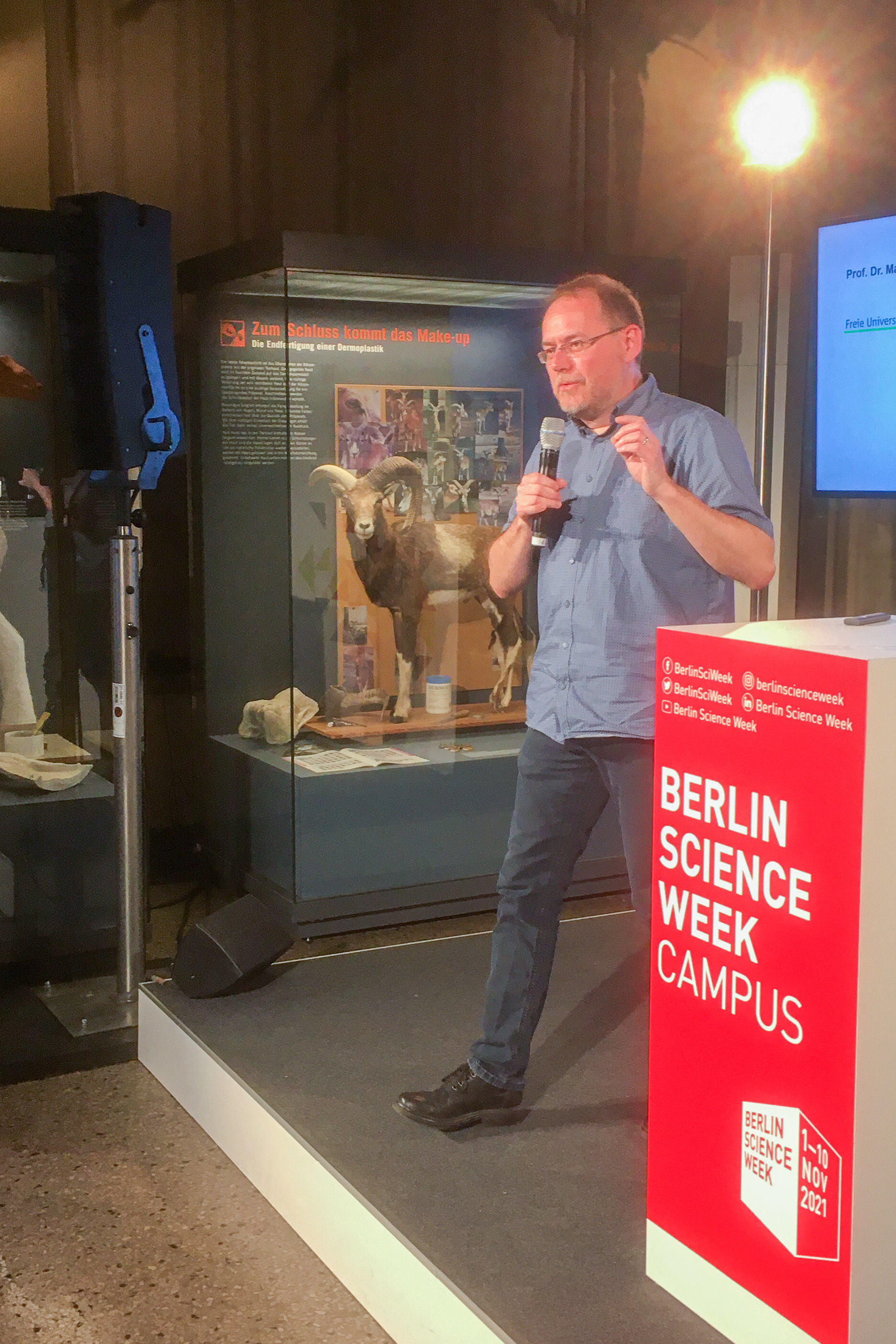 Prof. Dr. Matthias C. Rillig, Institut für Biologie der Freien Universität Berlin, Direktor des Berlin-Brandenburgischen Instituts für Biodiversitätsforschung