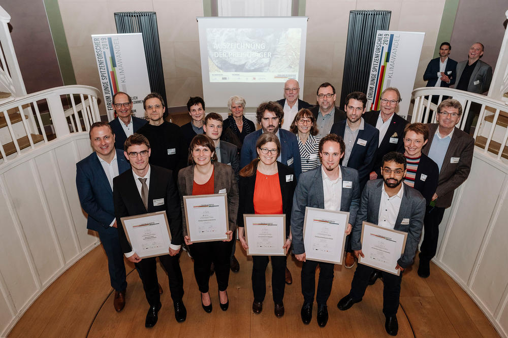 “Forum Junge Spitzenforscher”: finalists and organizers.