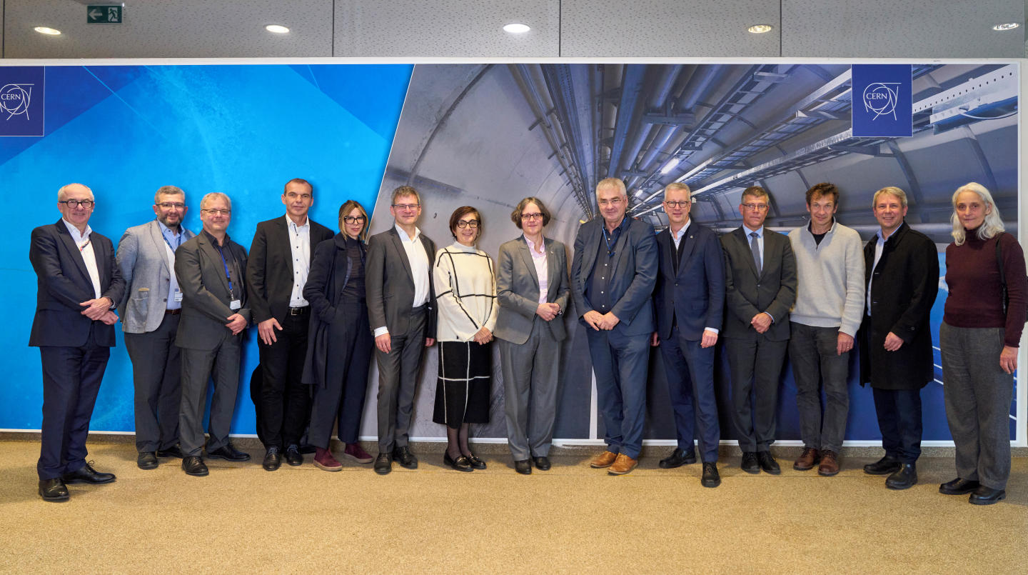 Besuch von Vertreter*innen der Berlin University Alliance im CERN