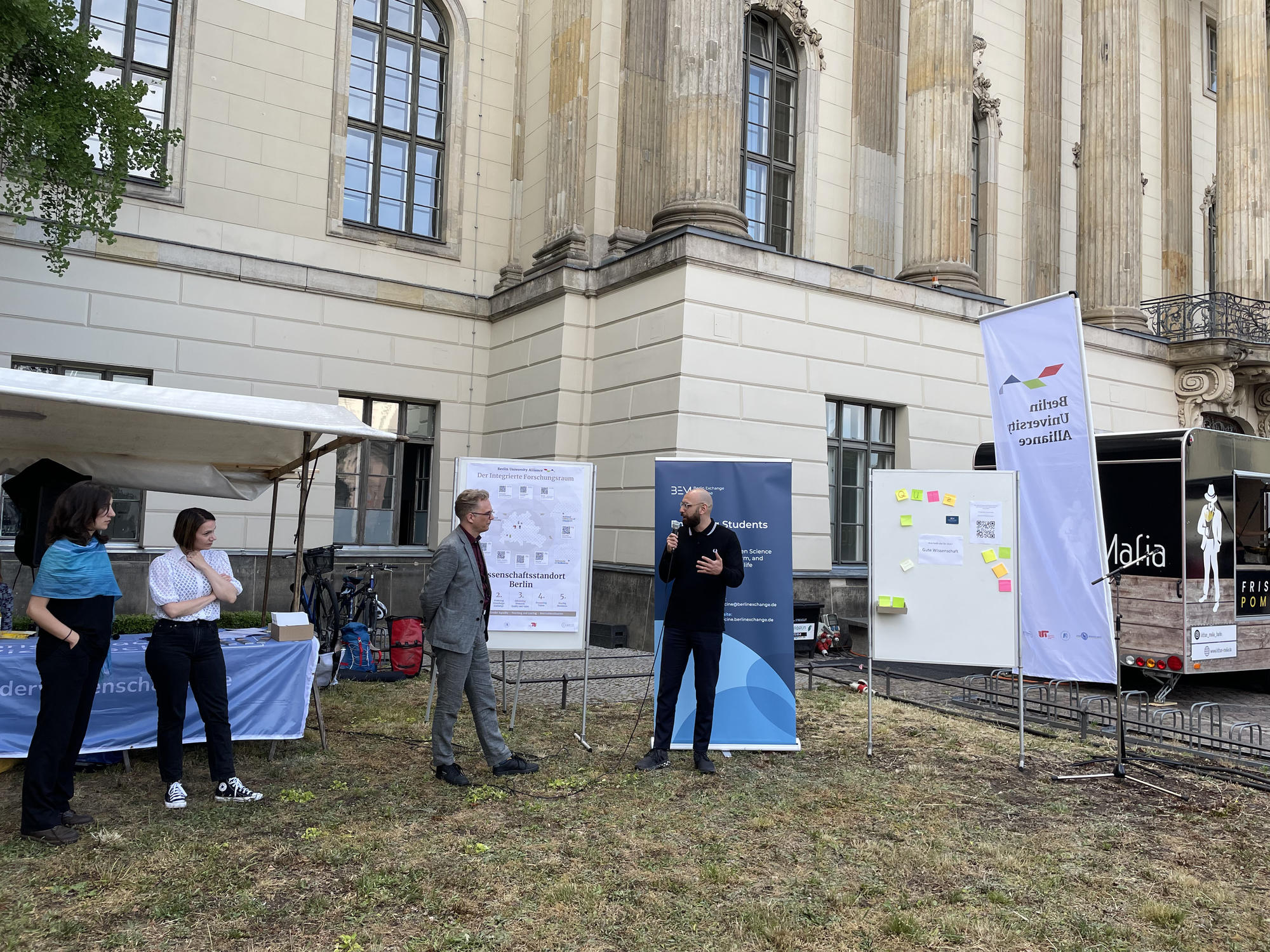 BUA-Talkmaster Dr. Gerrit Rößler im Gespräch mit PD Dr. Dr. Kerem Böge von der Charité – Universitätsmedizin Berlin