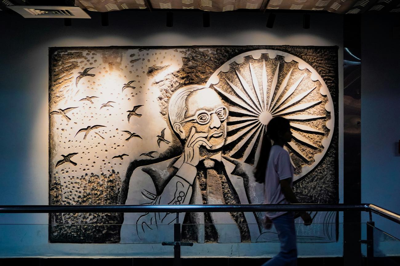 Wandgemälde des indischen Juristen und Soziakreformer Dr. Babasaheb Bhimrao Ambedkar, der als Symbol für Kampfgeist, Intelligenz und soziale Gerechtigkeit in Indien gilt.
