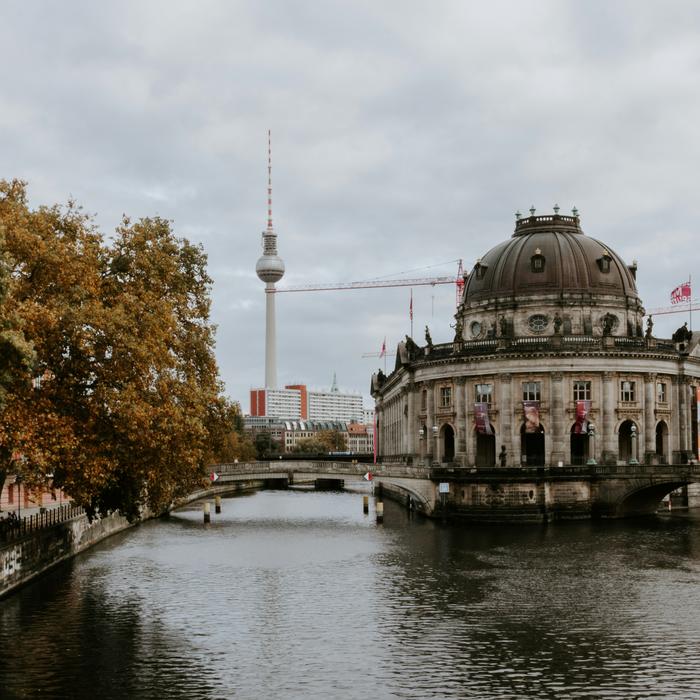 Die Spree in der Mitte Berlins