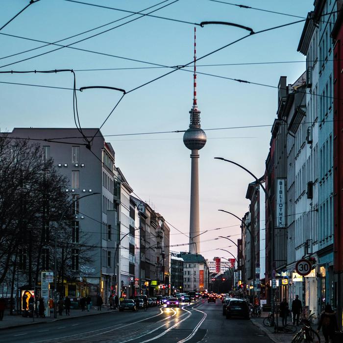 Blick auf den Berliner Fernsehturm / Chris Curry